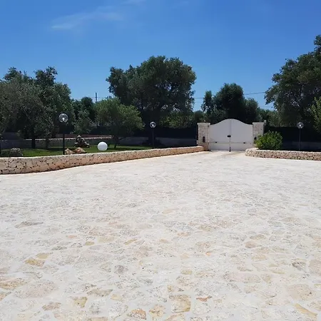 Giovanarolla With Pool Vila Ostuni